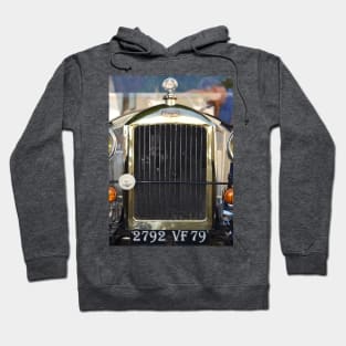 Peugeo* Type 153, wartime vintage car. Hoodie